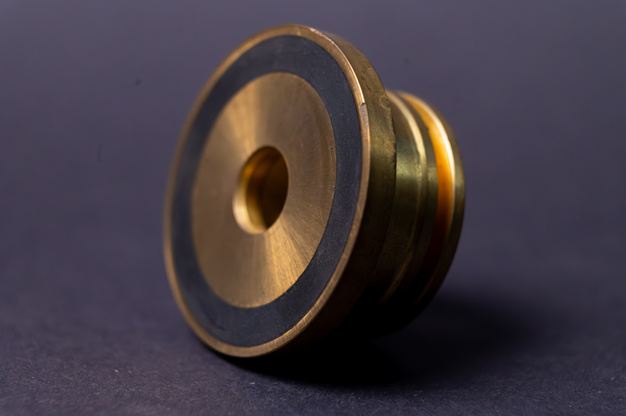 Metallverbundteil, hochbelastbar aus Gummi und Metall